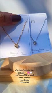 Minimal, Danity & Suitable for Everyday wear 🤌✨
Tried of seeing the same AntiTarnish Necklaces everywhere? We got you something different at such an affordable Price 🎀
Price - 299 each
AntiTarnish & waterproof
Skinfriendly
Sweat proof